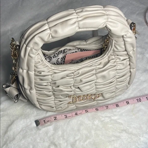 Juicy Couture- Cream Quilted Handbag with Gold Accents & Key chain - Picture 13 of 15